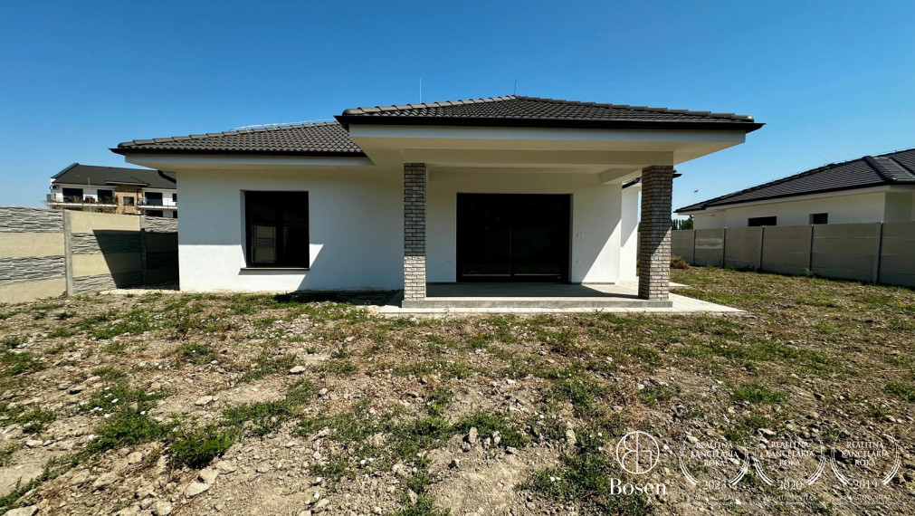 BOSEN | 4 IZBOVÝ RODINNÝ DOM V RESIDENCE FLORIDA VILLA PARK, Dunajská streda