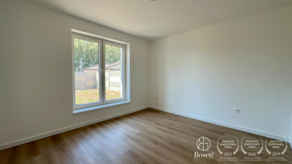 BOSEN | 4 IZBOVÝ RODINNÝ DOM V RESIDENCE FLORIDA VILLA PARK, Dunajská streda