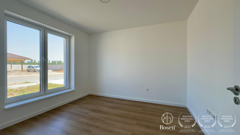 BOSEN | 4 IZBOVÝ RODINNÝ DOM V RESIDENCE FLORIDA VILLA PARK, Dunajská streda