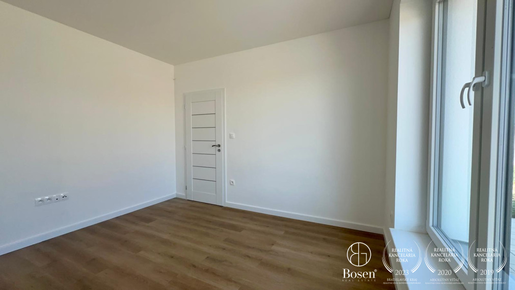 BOSEN | 4 IZBOVÝ RODINNÝ DOM V RESIDENCE FLORIDA VILLA PARK, Dunajská streda