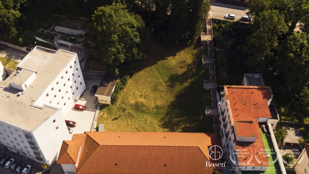 BOSEN | Stavebný pozemok Trenčianske Teplice - centrum kúpeľného mesta