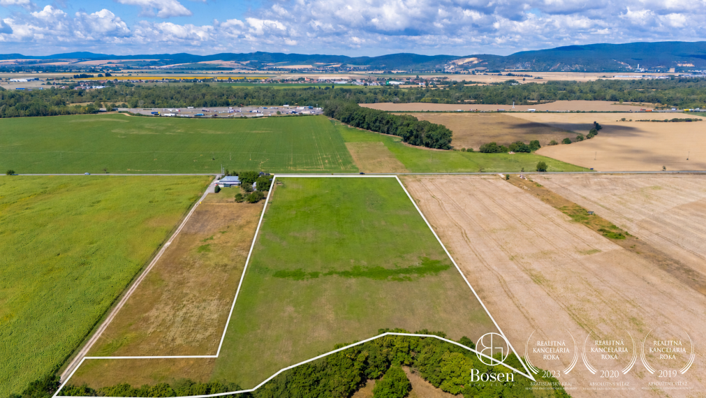 BOSEN | DEVELOPERSKÝ POZEMOK PRE PROJEKT IBV - HRÁDOK 43 524 m²