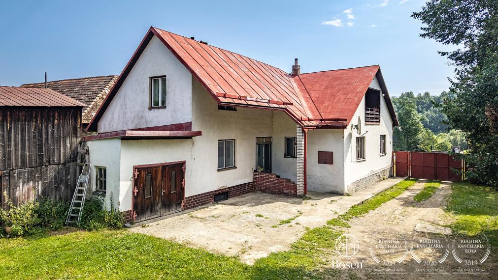BOSEN | Na predaj dom s veľkým pozemkom 3328m, Matiašovce