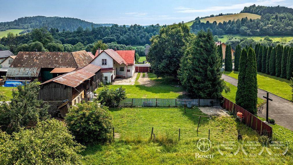 BOSEN | Na predaj dom s veľkým pozemkom 3328m, Matiašovce