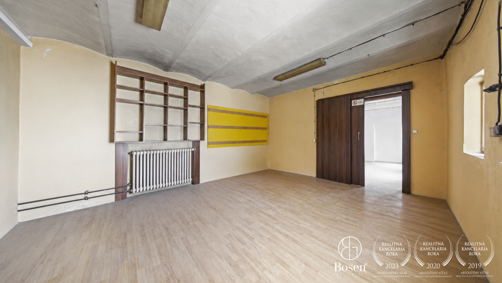 BOSEN | Na prenájom skladový priestor 225 m²