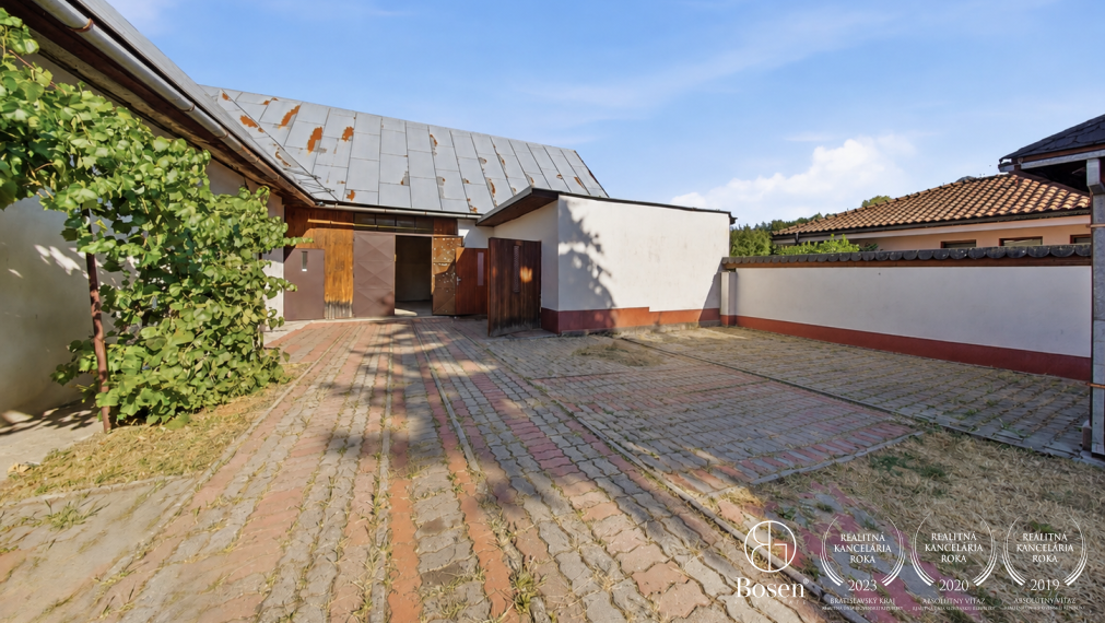 BOSEN | Na prenájom skladový priestor 225 m²