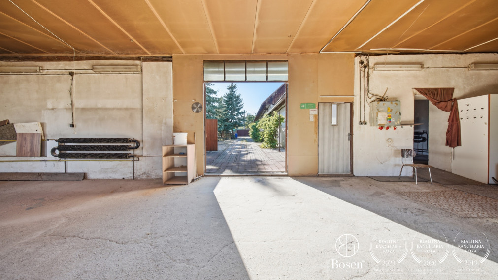 BOSEN | Na prenájom skladový priestor 225 m²