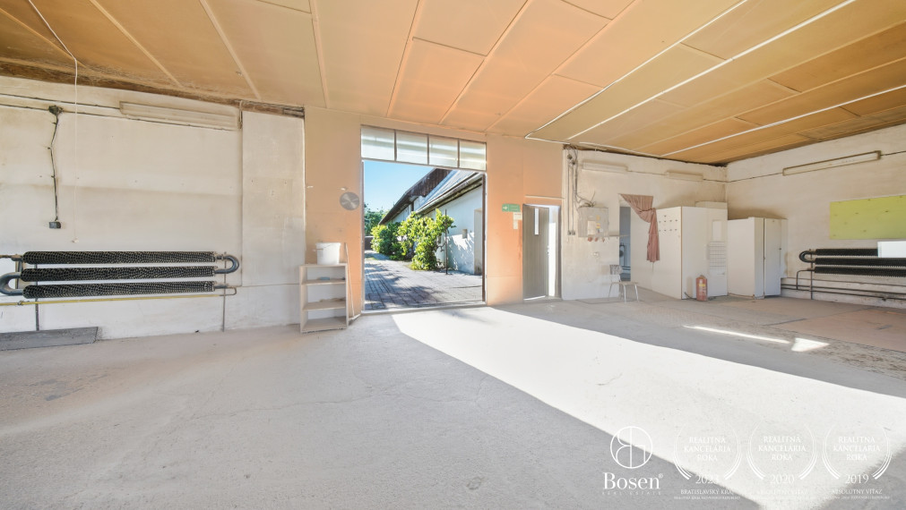 BOSEN | Na prenájom skladový priestor 225 m²