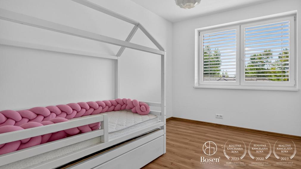 BOSEN | Moderný 4 izbový rodinný dom Kostolište