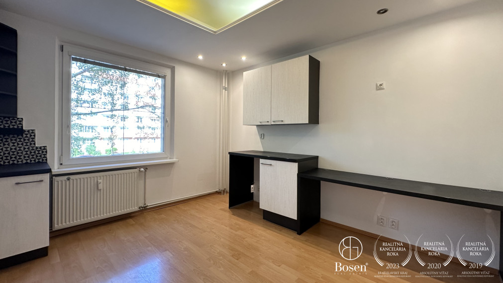 BOSEN | 2 izbový byt s lodžiou, ul. Čsl. Parašutistov, Bratislava - Nové Mesto