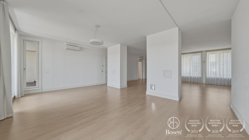 BOSEN | Nadštandardný 3 izbový byt, Gorkého - Palác Motešických