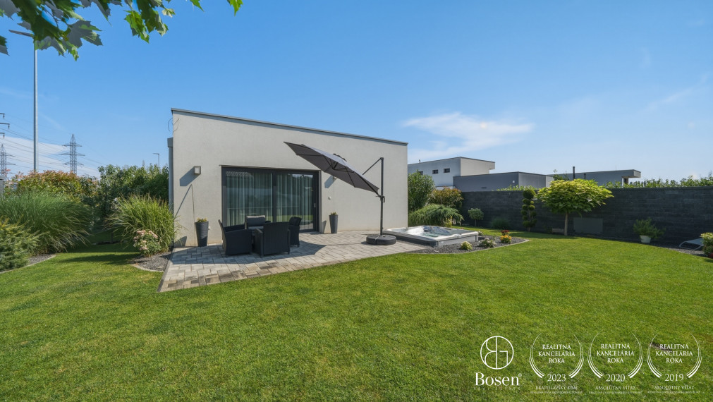 BOSEN I Rodinný dom, Kamenný mlyn, Trnava, 640 m2