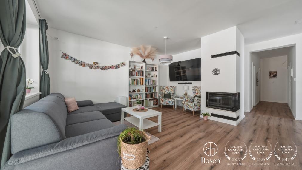BOSEN | Zariadená novostavba moderného 4-izbového rodinného domu s terasou na pozemku 584 m²