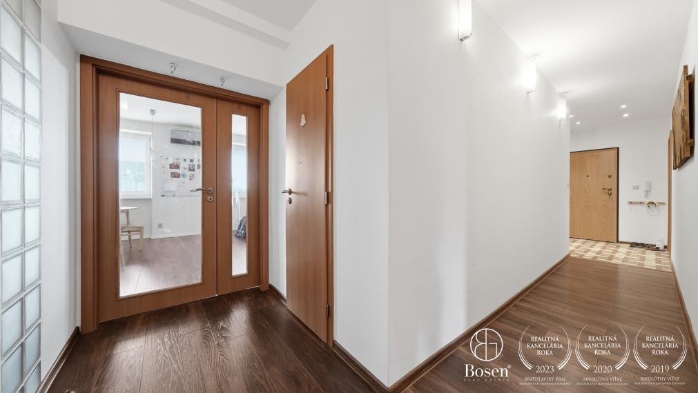 BOSEN | 100 m² priestoru a dispozícia s potenciálom | Vrútocká, Ružinov