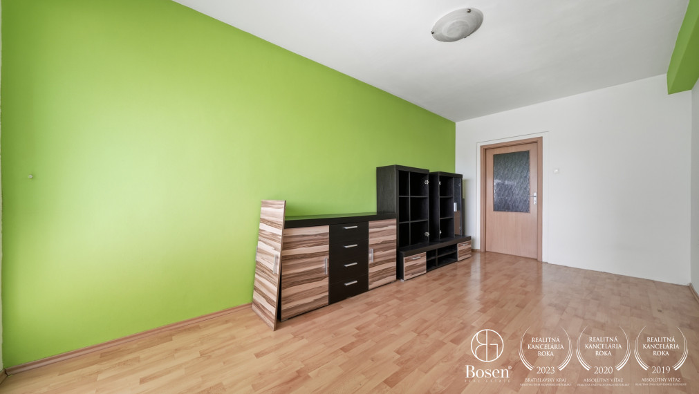 BOSEN | Garsónka s loggiou, 29,95 m², Račianska, Bratislava – Rača