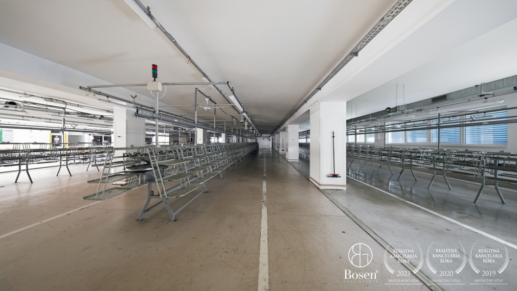 BOSEN | Výrobný areál Handlová, pozemok 9 643 m²