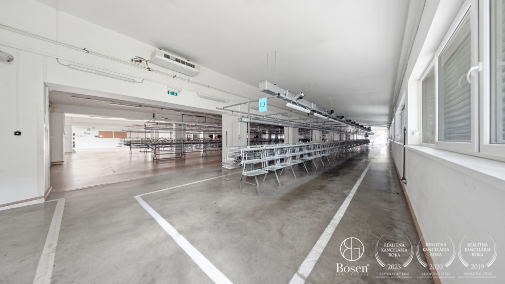 BOSEN | Výrobný areál Handlová, pozemok 9 643 m²