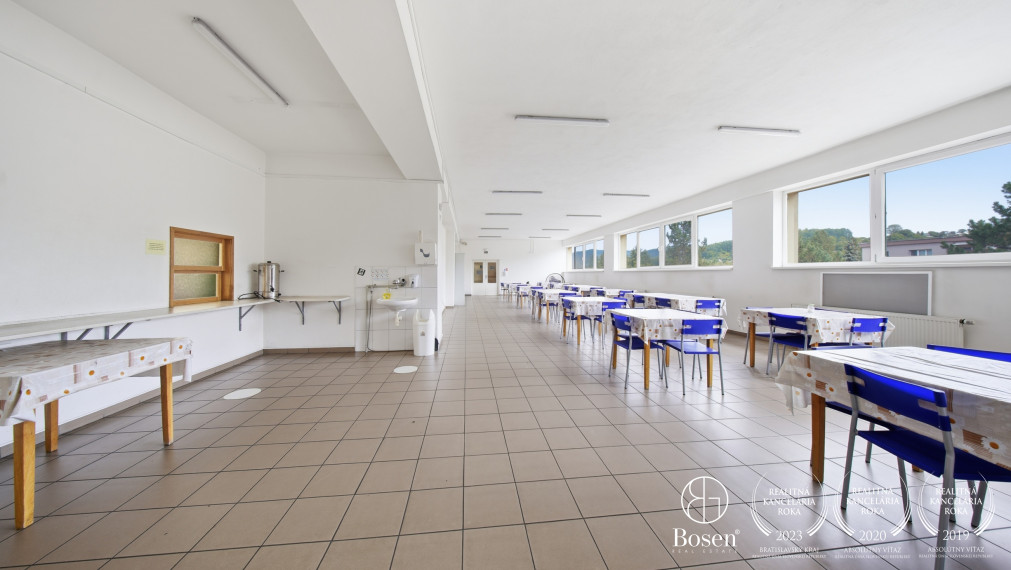 BOSEN | Výrobný areál Handlová, pozemok 9 643 m²