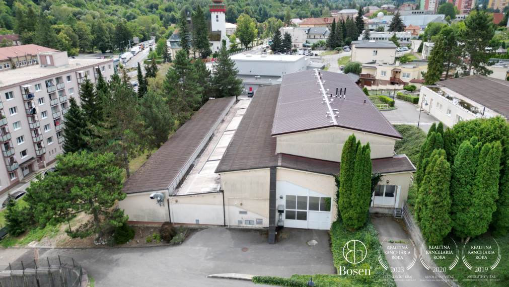 BOSEN | Výrobný areál Handlová, pozemok 9 643 m²