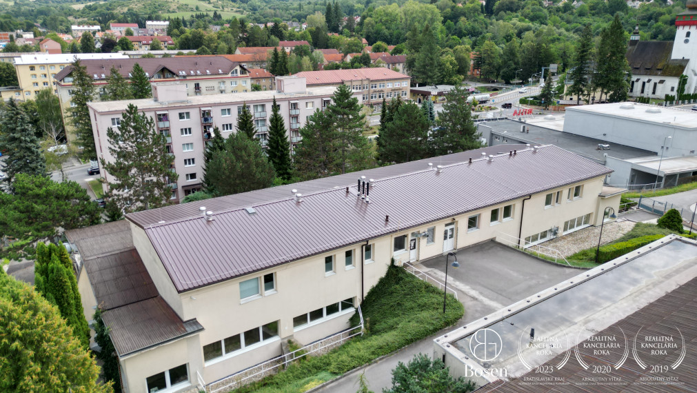 BOSEN | Výrobný areál Handlová, pozemok 9 643 m²