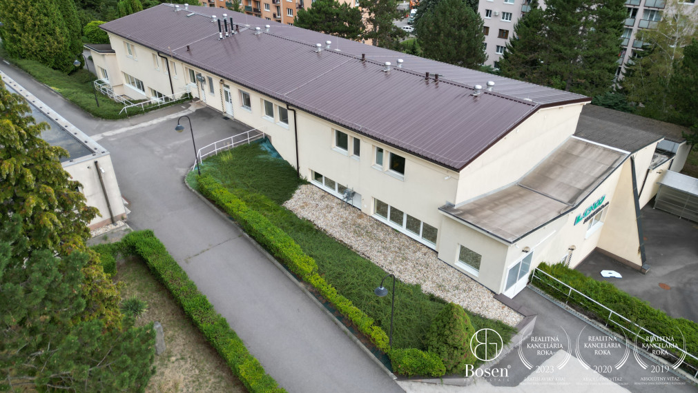 BOSEN | Výrobný areál Handlová, pozemok 9 643 m²