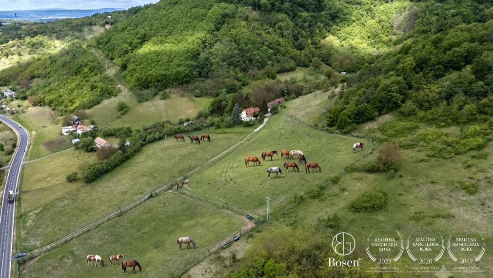 BOSEN | Ranč, Rodinná usadlosť s veľkým pozemkom 129000m2