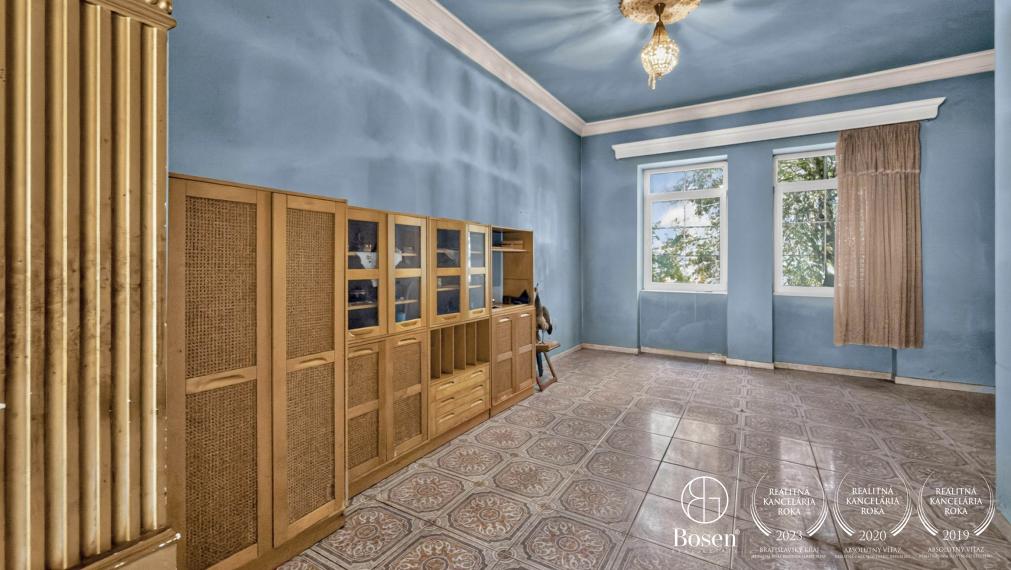 BOSEN | Ranč, Rodinná usadlosť s veľkým pozemkom 129000m2