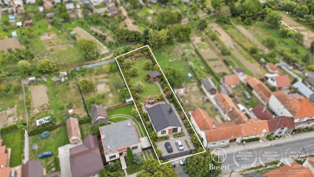 BOSEN | Veľkorysý stavebný pozemok 1585 m2 s projektom, Štefanov, okres Senica