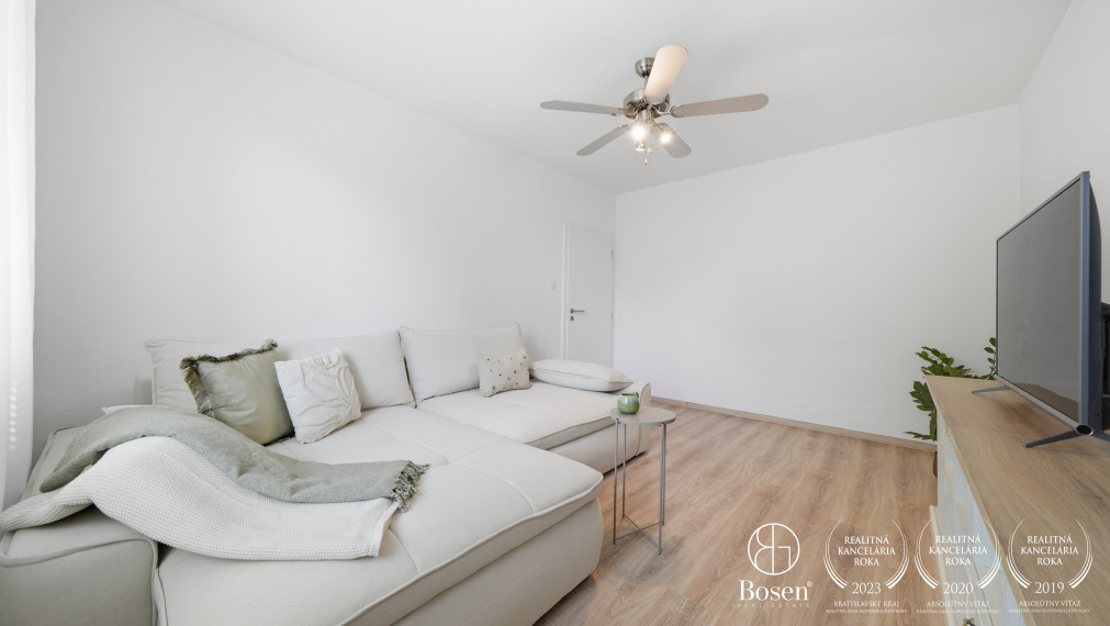 BOSEN | Svetlý 2 izbový byt s balkónom v pokojnej časti, Rusovce  51,76 m²