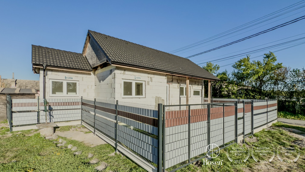 BOSEN | NOVÁ CENA, Novostavba pri termálnom kúpalisku, Rapovce.