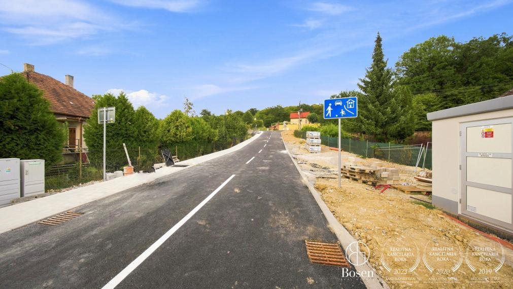 BOSEN | 32 lukratívnych pozemkov 654 – 1.142 m², Skalka nad Váhom, Trenčín