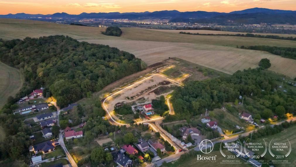 BOSEN | 32 lukratívnych pozemkov 654 – 1.142 m², Skalka nad Váhom, Trenčín
