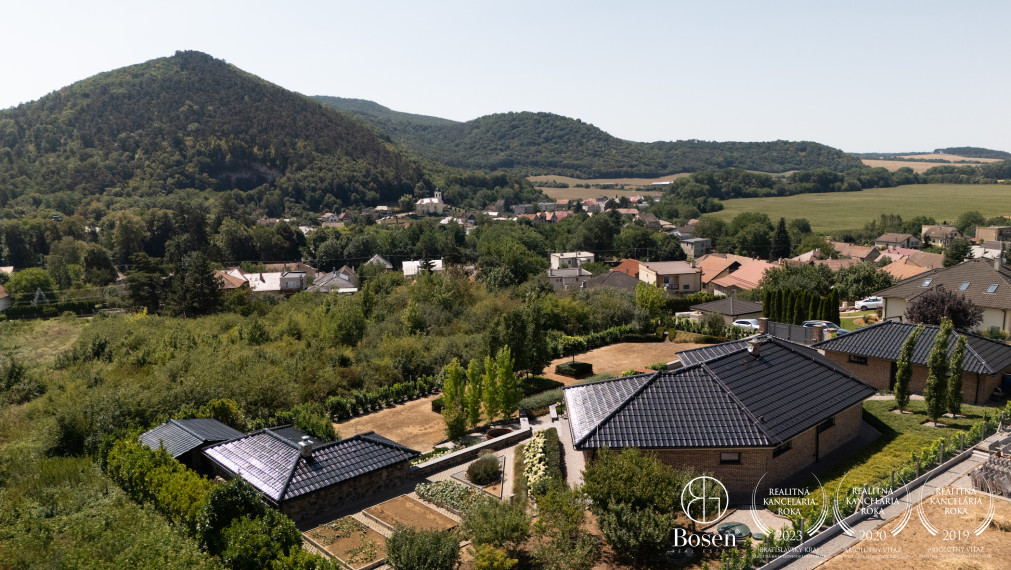 BOSEN | Komfort bungalovu, súkromie vidieka - rodinné sídlo s rozľahlou záhradou