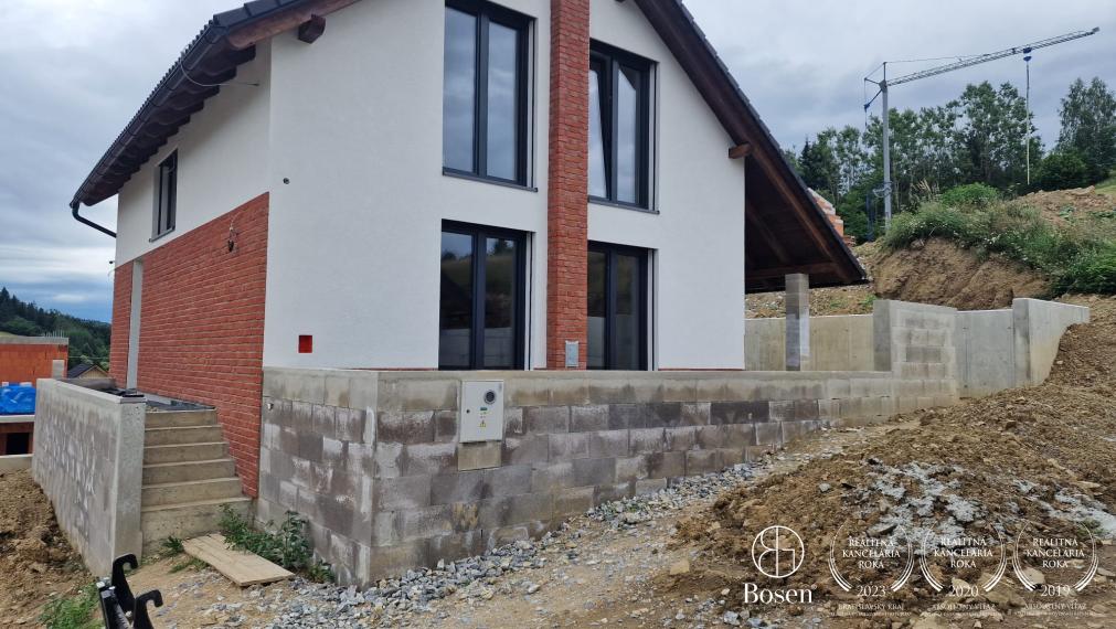 Novostavba rodinného - rekreačného domu v náručí oravskej prírody