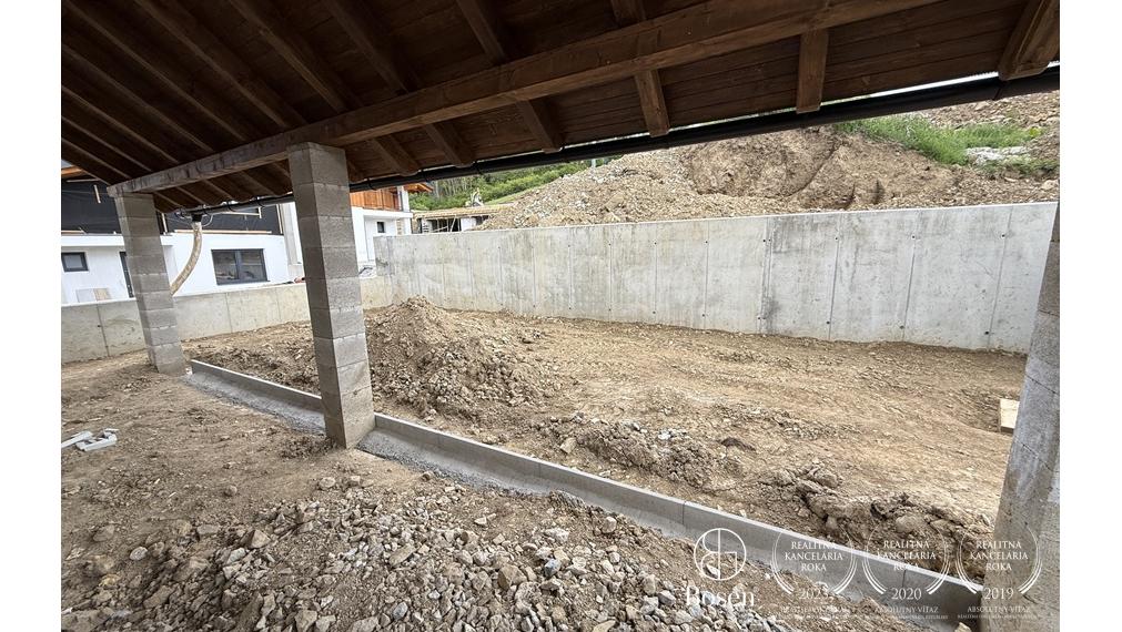 Novostavba rodinného - rekreačného domu v náručí oravskej prírody