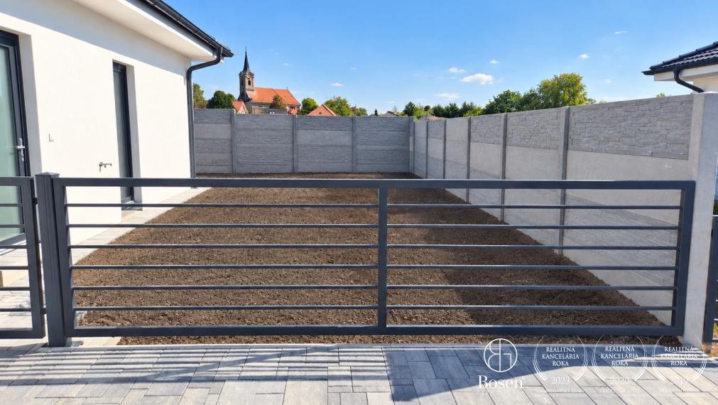 BOSEN | 3izb Rodinný dvojdom so záhradkou + klimatizácia v cene