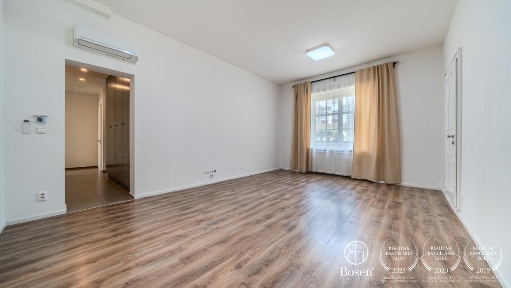 BOSEN | Nadštandardný 4-izbový byt, Gorkého - Palác Motešických