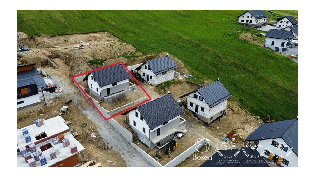 Novostavba rodinného - rekreačného domu v náručí oravskej prírody