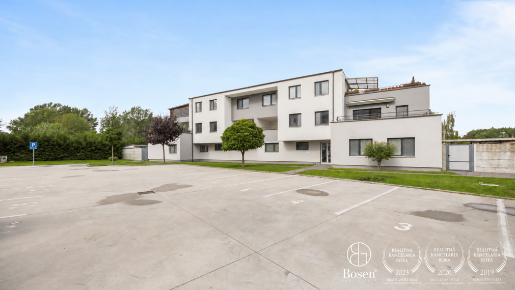 BOSEN | 3 izbový byt s vlastnou terasou, Rohožník