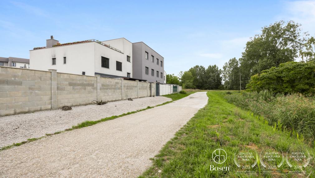 BOSEN | 3 izbový byt s vlastnou terasou, Rohožník