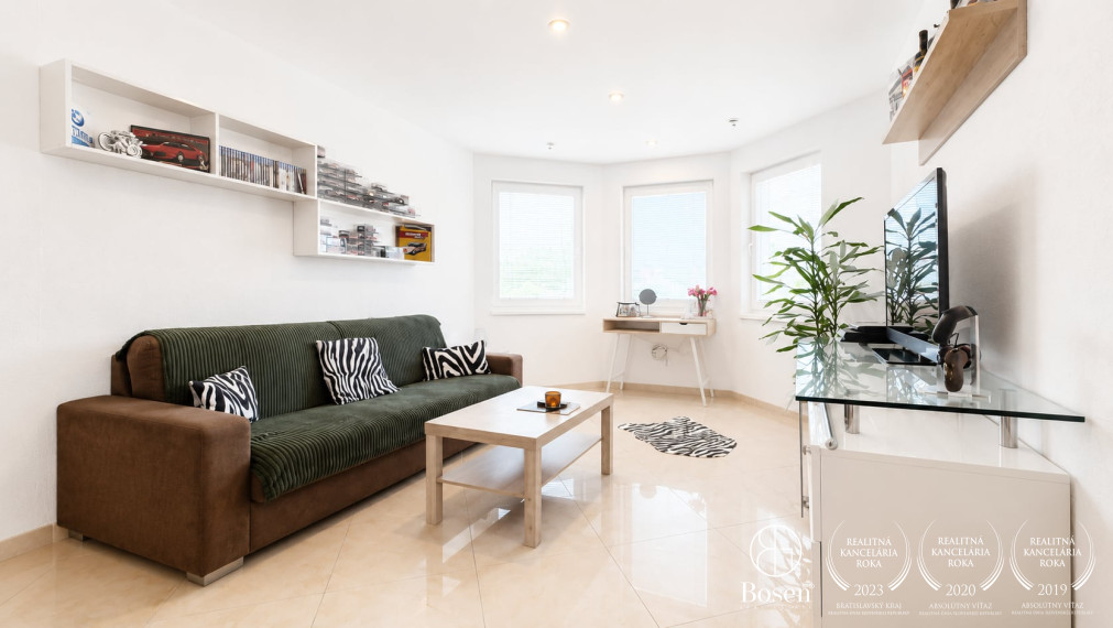 BOSEN | Rodinný dom v obci Ruskovce – 120 m² | POZEMOK 1 373 m²