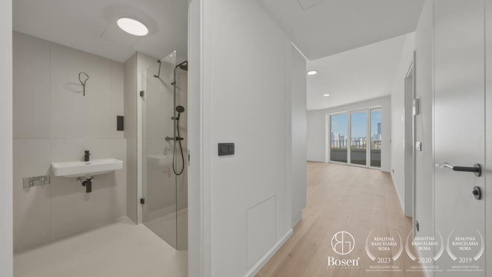 BOSEN | Nezariadený 2i byt Florian Residence, Staré Mesto - Bratislava