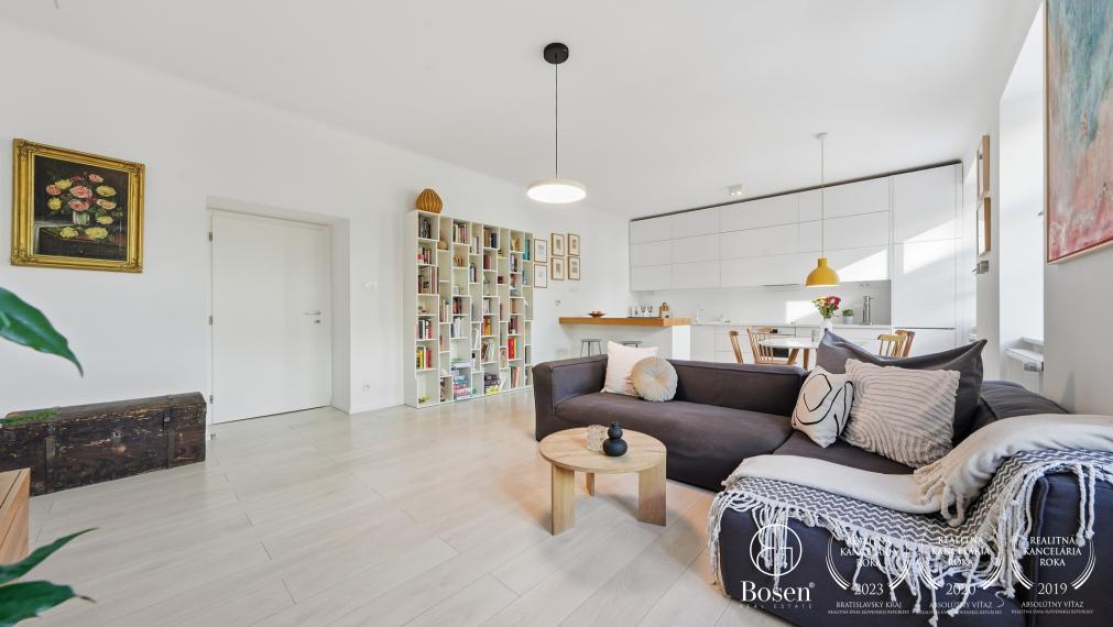 BOSEN | 3 izbový byt s charakterom a loggiou, Mlynské Nivy, Bratislava, 99 m2