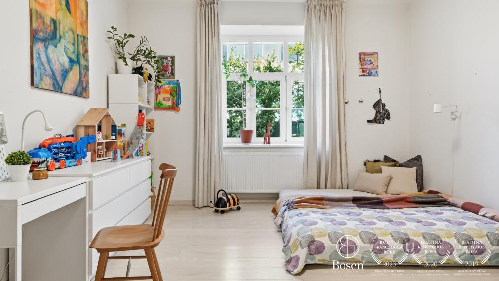 BOSEN | 3 izbový byt s charakterom a loggiou, Mlynské Nivy, Bratislava, 99 m2