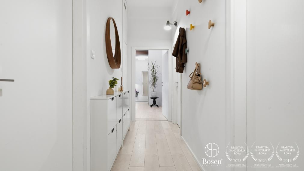 BOSEN | 3 izbový byt s charakterom a loggiou, Mlynské Nivy, Bratislava, 99 m2