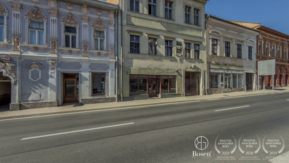 BOSEN | Prevádzková budova s veľkým potenciálom, Lučenec centrum.