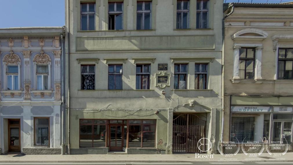 BOSEN | Prevádzková budova s veľkým potenciálom, Lučenec centrum.