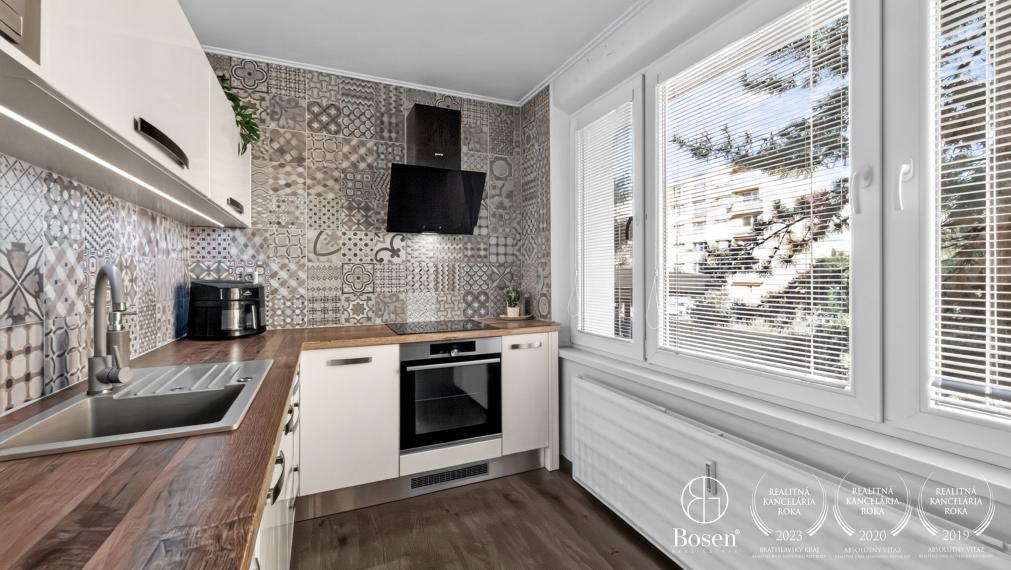 BOSEN | 4 izbový byt s balkónom, Fiľakovo, centrum