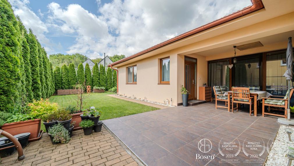 BOSEN | 4 izbový rodinný dom 133m2, Rača - súkromná ulica