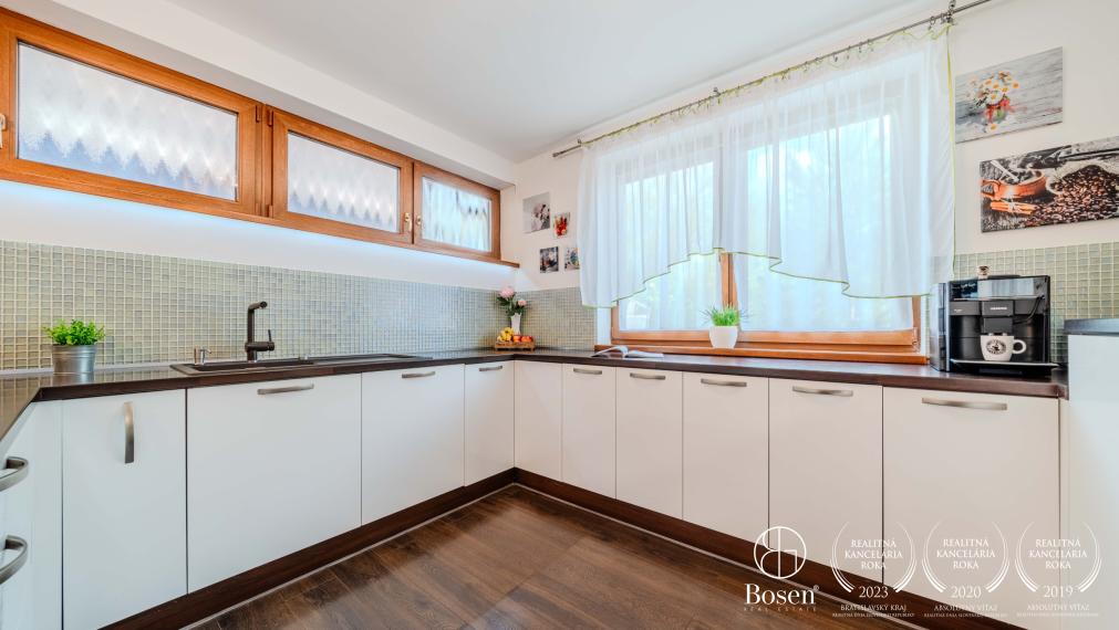 BOSEN | 4 izbový rodinný dom 133m2, Rača - súkromná ulica